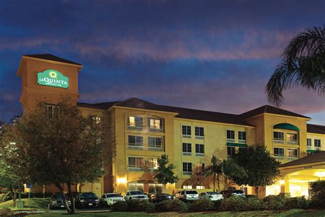 days inn santa clarita